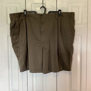 Roundtree & Yorke - Big & Tall Men’s Performance Olive Pleated Short - Sz 50B